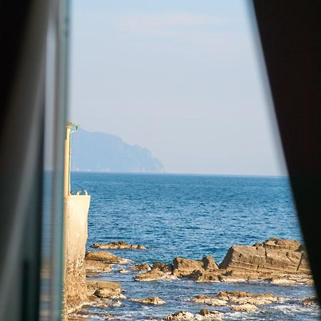 Ferienwohnung Nel Gozzo Sul Mare - Genovainrelax Exterior foto
